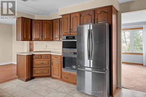 1621 Second Avenue, St. Catharines (Rural Fourth), ON - Indoor Photo Showing Kitchen
