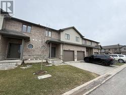 54 - 2910 TOKALA TRAIL London North (North S), ON N6G 5B4