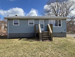123 Crescent Street  Sydney Mines, NS B1V 2P5