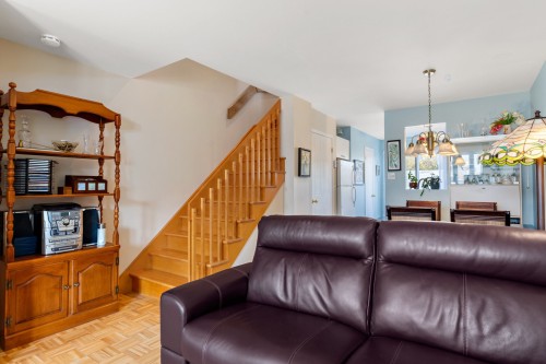 Overall view - 295 Rue De Montmartre, Saint-Jean-Sur-Richelieu, QC - Indoor Photo Showing Living Room