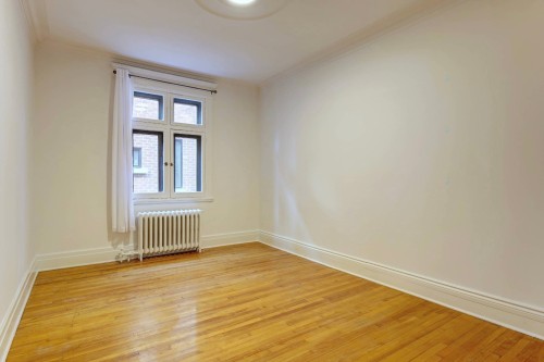 Chambre à coucher principale - 5576 Av. Wilderton, Montréal (Côte-Des-Neiges/Notre-Dame-De-Grâce), QC - Indoor Photo Showing Other Room