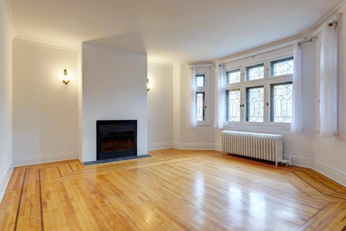 Salon - 5576 Av. Wilderton, Montréal (Côte-Des-Neiges/Notre-Dame-De-Grâce), QC - Indoor Photo Showing Living Room With Fireplace