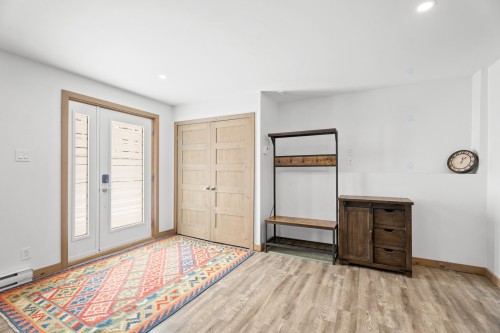 Mud Room - 1500 10E Rang, Val-David, QC - Indoor Photo Showing Other Room