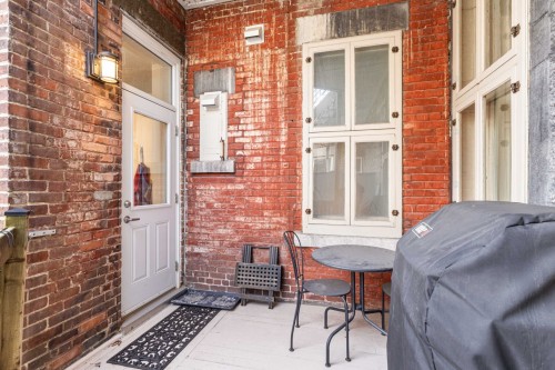 Balcony - 2-906 Rue Cherrier, Montréal (Le Plateau-Mont-Royal), QC - Outdoor With Exterior