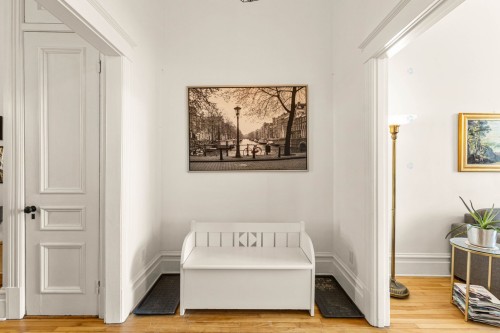 Mud Room - 2-906 Rue Cherrier, Montréal (Le Plateau-Mont-Royal), QC - Indoor