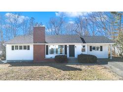 101 Douglas AVE Woodstock, NB E7M 5Z8