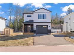334 Lorette  Dieppe, NB E1A 8K1