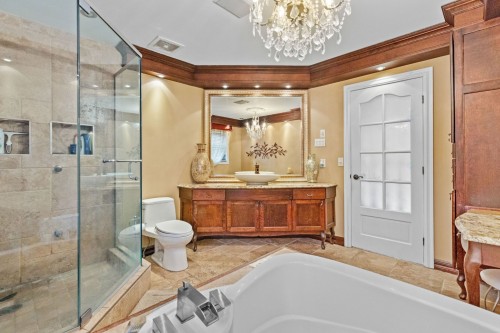 Bathroom - 1185 Rue St-Andrews, Mascouche, QC - Indoor Photo Showing Bathroom