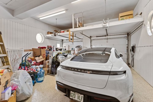 Garage - 1185 Rue St-Andrews, Mascouche, QC - Indoor Photo Showing Garage