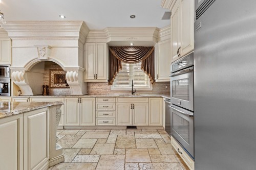 Kitchen - 1185 Rue St-Andrews, Mascouche, QC - Indoor Photo Showing Kitchen