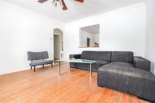 1897 Bannatyne Ave, Winnipeg, MB 