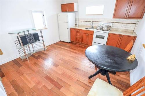 1897 Bannatyne Ave, Winnipeg, MB 