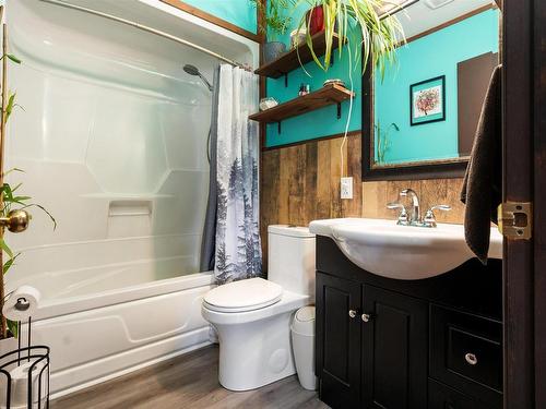 20 Montery Drive, Salmon River, NS 