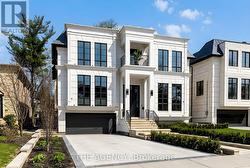 149 HIGHLAND CRESCENT Toronto, ON M2L 1H2