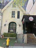 200 - 43 ELM STREET  Toronto, ON M5G 1H1