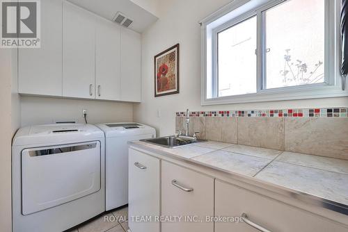 2 Sandway Crescent, Vaughan, ON - Indoor Photo Showing Laundry Room