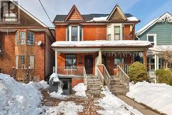 54 MAHER AVENUE  Toronto, ON M6P 1G6