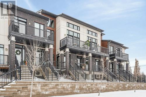 820 RALPH HENNESSY AVE AVENUE  Ottawa, ON K1X 0E4