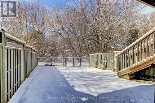 1896 Woodgate Court, Oshawa, ON - Outdoor