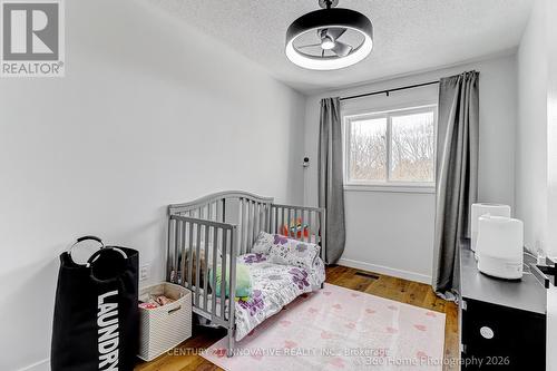 1896 Woodgate Court, Oshawa, ON - Indoor Photo Showing Bedroom