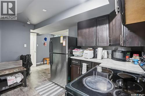 632 Aberdeen Crescent, Regina, SK - Indoor Photo Showing Kitchen