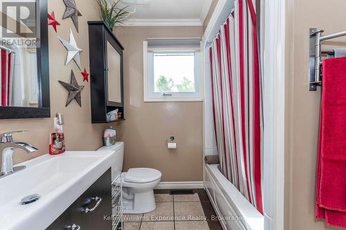 450 Concession 11 Road E, Tiny, ON - Indoor Photo Showing Bathroom