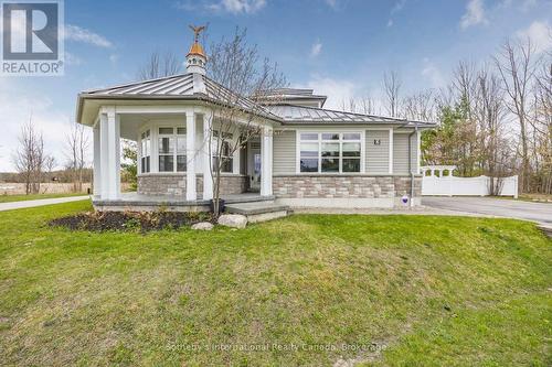 2 SWAN LANE  Tay (Port Mcnicoll), ON L0K 1R0