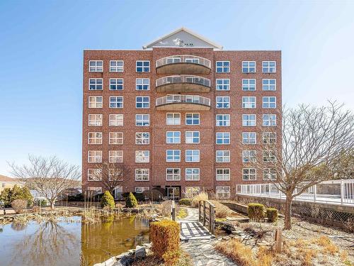 403 99 Waterfront Drive, Bedford, NS 