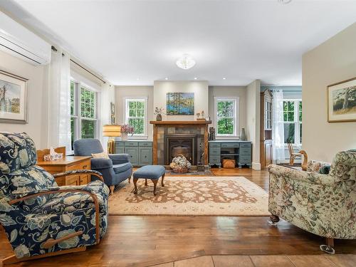 24 Hamshaw Drive, Halifax, NS 