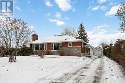 3654 NAVAN ROAD  Ottawa, ON K4B 1H9