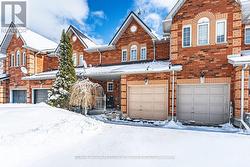 15 HUITEMA COURT  Barrie, ON L4N 9P9