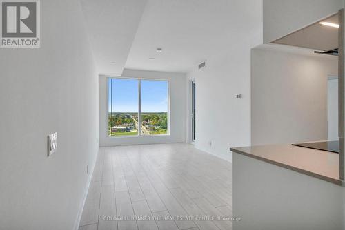 Unit #1302 - 39 Mary Street, Barrie, ON - Indoor Photo Showing Other Room