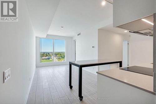 Unit #1302 - 39 Mary Street, Barrie, ON - Indoor Photo Showing Other Room