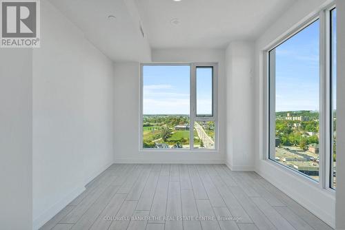 Unit #1302 - 39 Mary Street, Barrie, ON - Indoor Photo Showing Other Room
