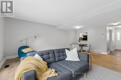 920 Walkley Road, Ottawa, ON - Indoor