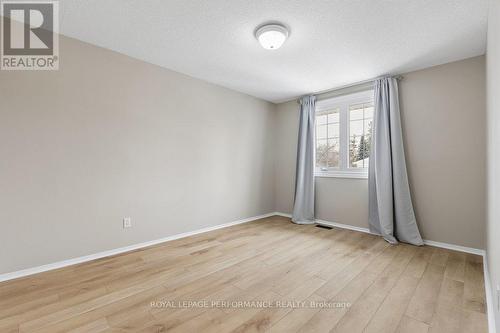 920 Walkley Road, Ottawa, ON - Indoor Photo Showing Other Room