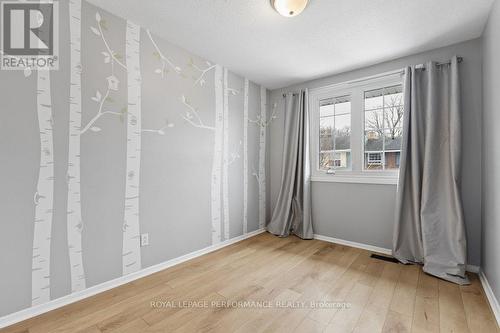 920 Walkley Road, Ottawa, ON - Indoor Photo Showing Other Room