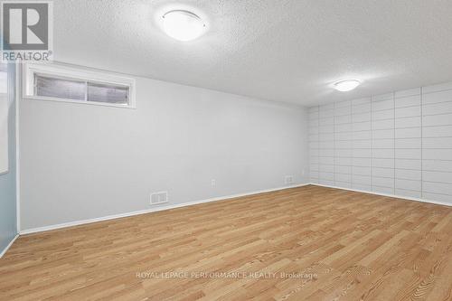 920 Walkley Road, Ottawa, ON - Indoor Photo Showing Other Room