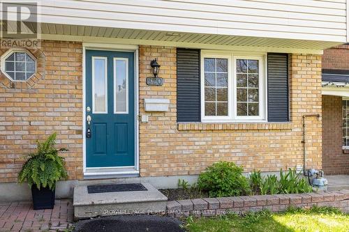 920 Walkley Road, Ottawa, ON - Outdoor With Exterior