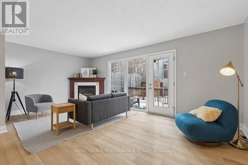 920 Walkley Road, Ottawa, ON - Indoor Photo Showing Living Room With Fireplace