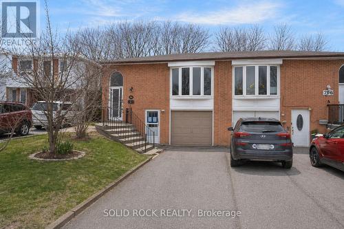 708 JACKSON COURT  Newmarket, ON L3Y 5A6