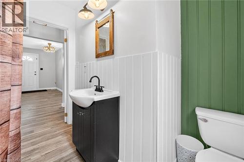 29 Quaker Road, Welland, ON - Indoor Photo Showing Bathroom