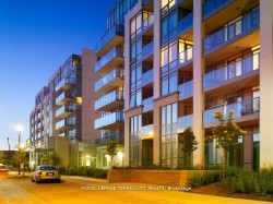 107-3830 Bathurst Street  Toronto, ON M3H 6C5