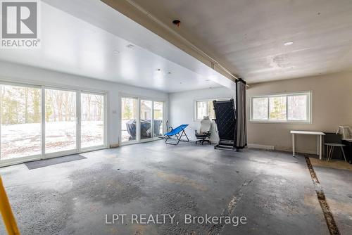 Expansive Flex Space - 50 Concession Rd 2 W, Tiny, ON - Indoor