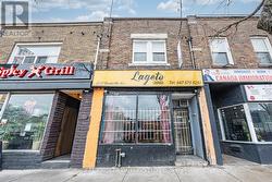 3212 DANFORTH AVENUE  Toronto, ON M1L 1C1