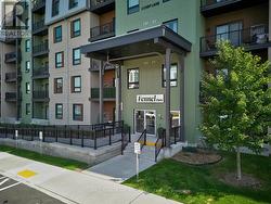 512 - 5 CHEF LANE Barrie, ON L9J 0J8