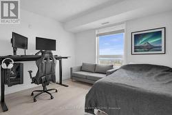 second bedroom - 