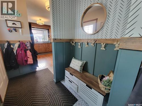 4702 Leader Street, Macklin, SK - Indoor Photo Showing Other Room