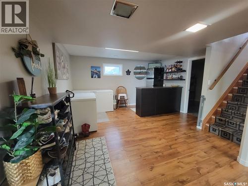4702 Leader Street, Macklin, SK - Indoor