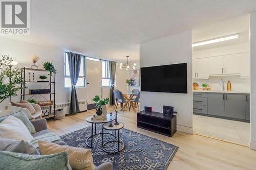 1006 - 100 DUNDALK DRIVE  Toronto, ON M1P 4V2